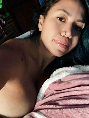 Bella Luna Onlyfans pictures